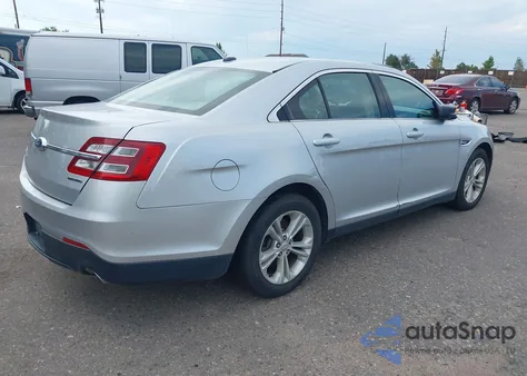 2017 Ford Taurus Se z USA, uszkodzony, nr VIN 1FAHP2D86HG111638